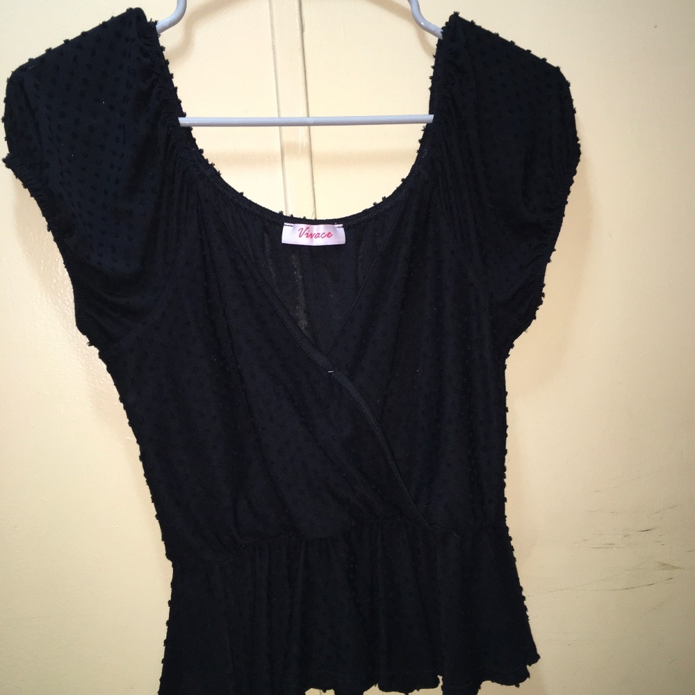 Size small color black